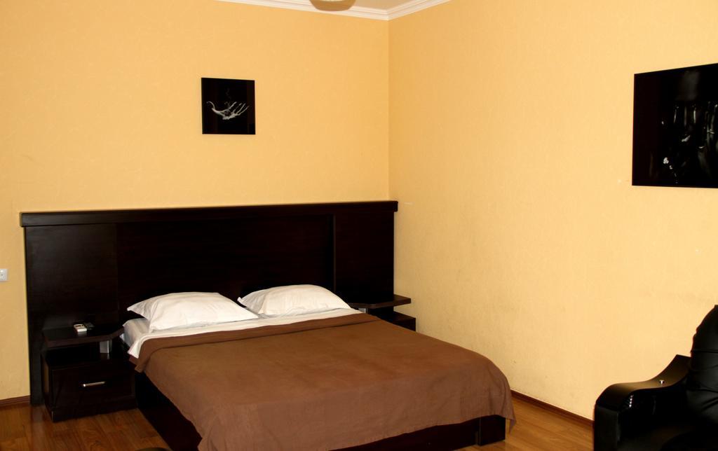 Avenue Hotel Tbilisi Room photo